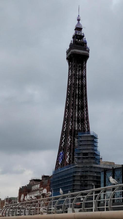 The Winter Garden Suites Blackpool Exterior photo